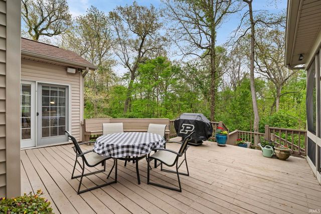 821 Red Oaks Lane, Lafayette, IN 47909