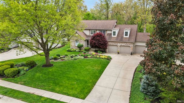 821 Red Oaks Lane, Lafayette, IN 47909
