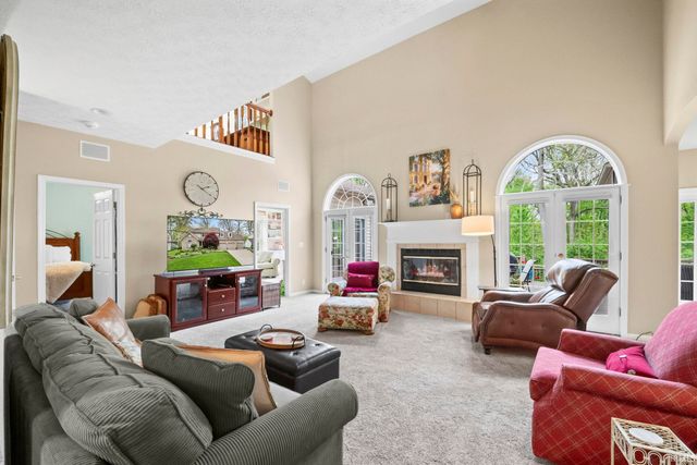 821 Red Oaks Lane, Lafayette, IN 47909