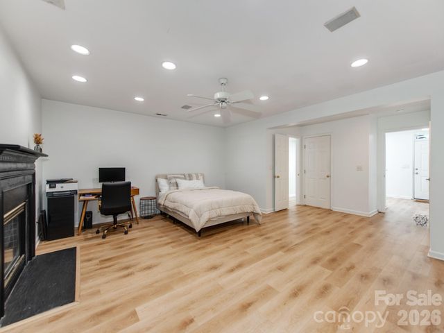 12117 Harrison Steel Drive, Charlotte, NC 28277