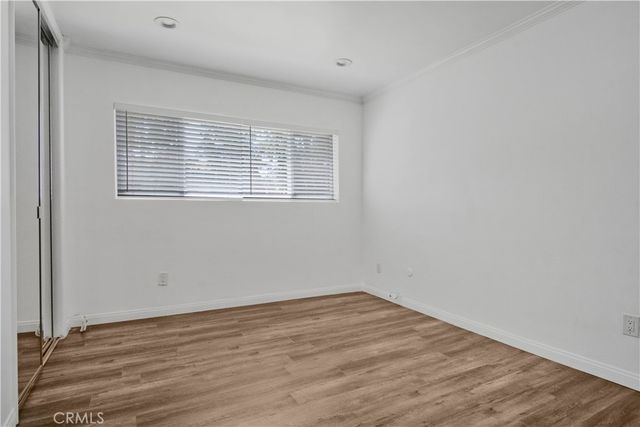 12955 Riverside Drive 102, Sherman Oaks, CA 91423