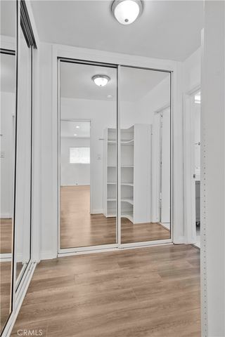 12955 Riverside Drive 102, Sherman Oaks, CA 91423