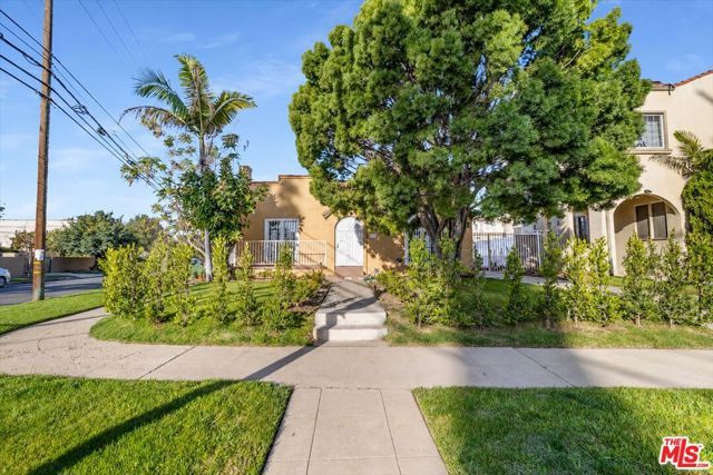1185 S Tremaine Avenue, Los Angeles, CA 90019
