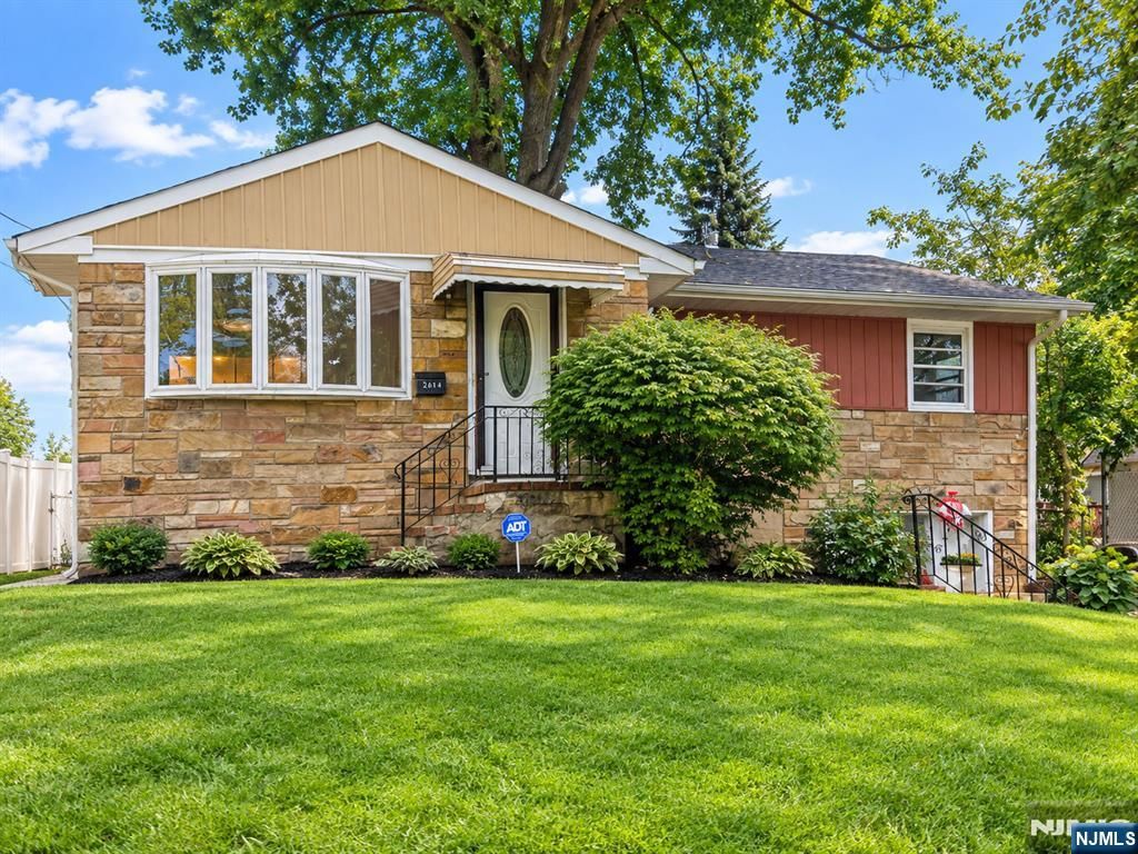 2614 Stiles Street, Linden, NJ 07036
