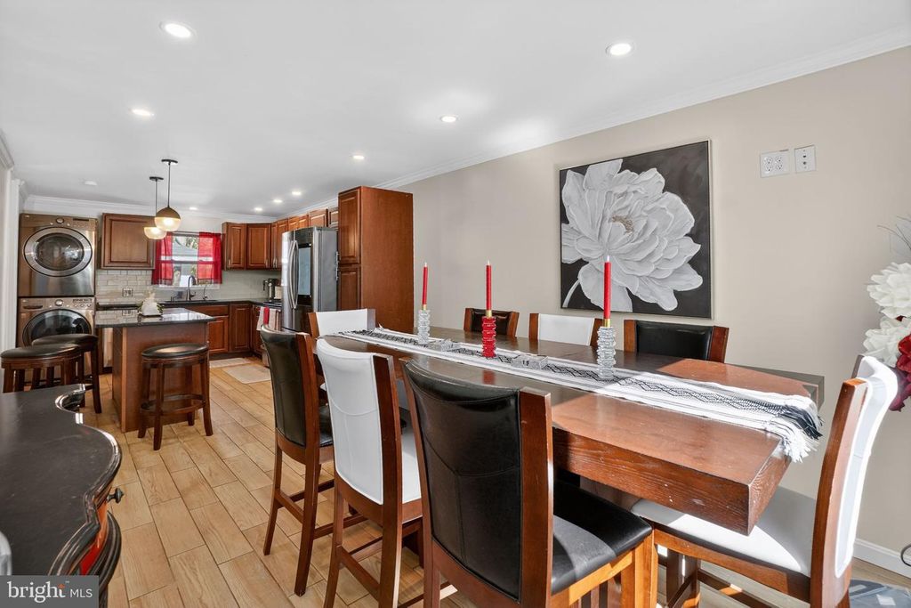 Image 12 of property listing at 5506 WINSTON ST, Temple Hills, MD 20748