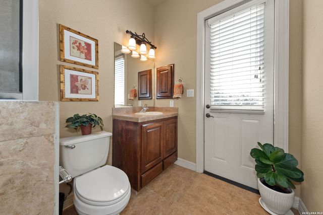 25027 Fairway Springs, San Antonio, TX 78260