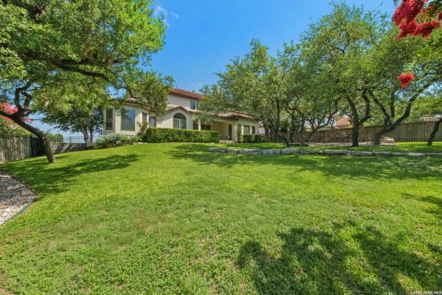 25027 Fairway Springs, San Antonio, TX 78260
