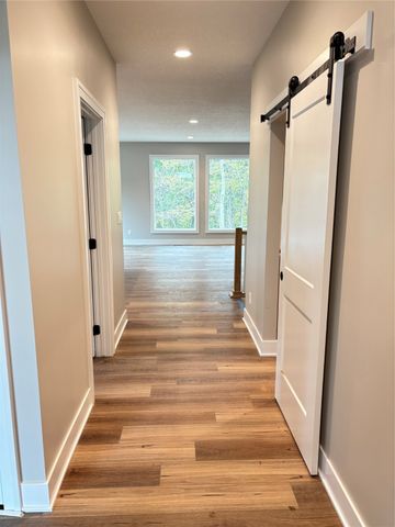 5633 Walnut Ridge Drive, Des Moines, IA 50317