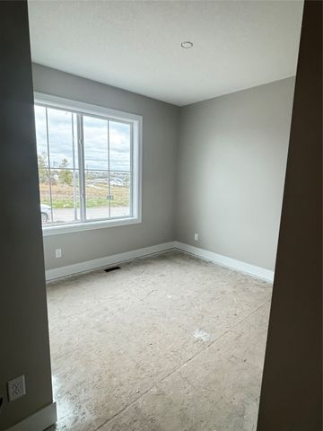 5633 Walnut Ridge Drive, Des Moines, IA 50317