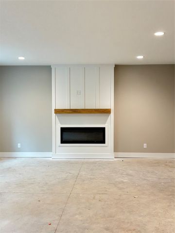 5633 Walnut Ridge Drive, Des Moines, IA 50317