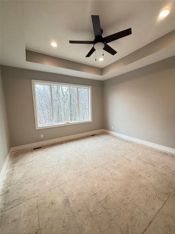 5633 Walnut Ridge Drive, Des Moines, IA 50317