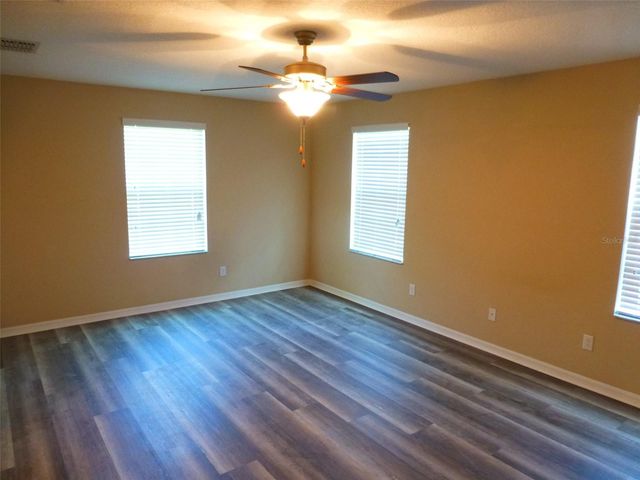 12480 STREAMDALE DRIVE, Tampa, FL 33626