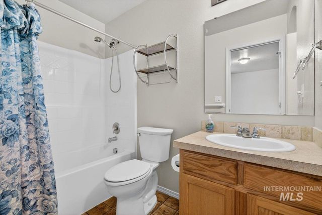 4306 S Glenmere Way, Meridian, ID 83642