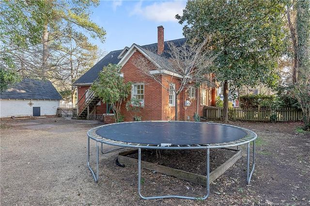 209 E 18th Street, Lumberton, NC 28358