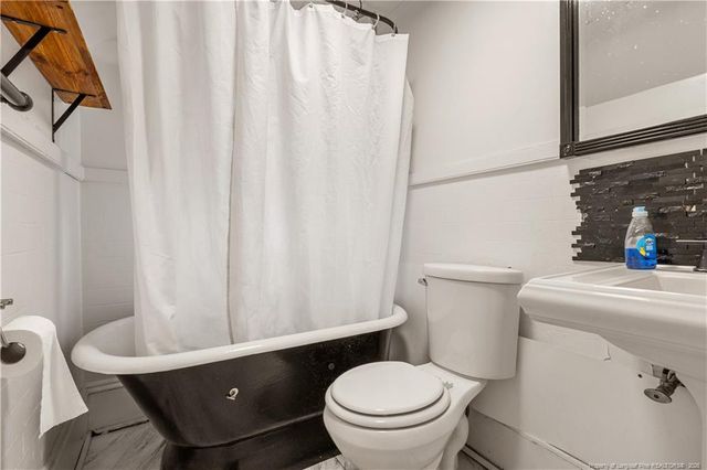 209 E 18th Street, Lumberton, NC 28358