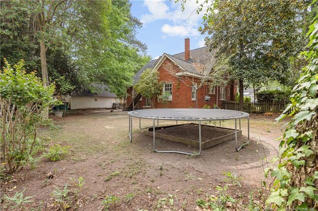 209 E 18th Street, Lumberton, NC 28358
