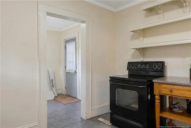 209 E 18th Street, Lumberton, NC 28358