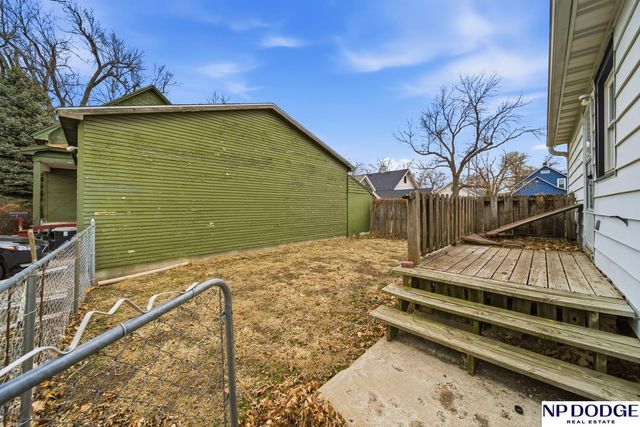 1035 E 2nd Street, Fremont, NE 68025