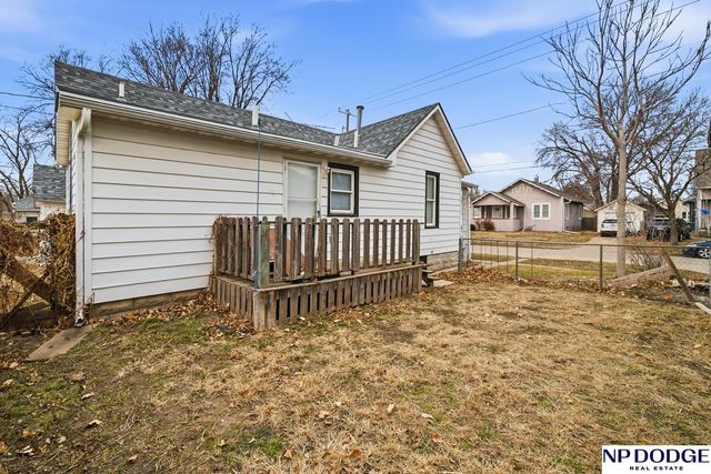 1035 E 2nd Street, Fremont, NE 68025