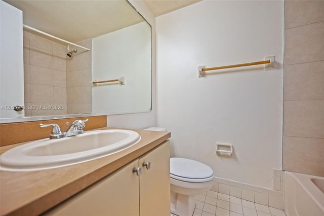 5490 W 21st Court 310, Hialeah, FL 33016