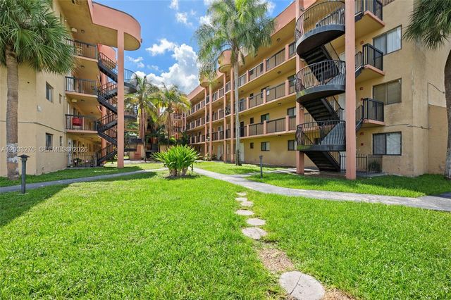 5490 W 21st Court 310, Hialeah, FL 33016