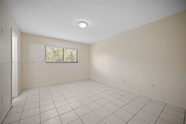 5490 W 21st Court 310, Hialeah, FL 33016