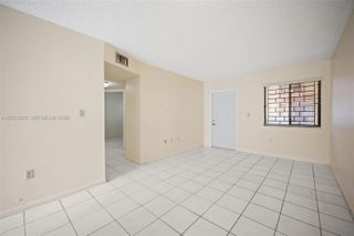 5490 W 21st Court 310, Hialeah, FL 33016