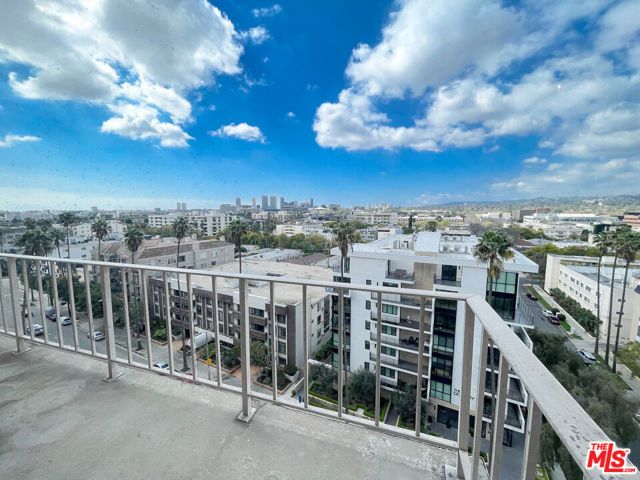 100 S Doheny Drive 920, Los Angeles, CA 90048