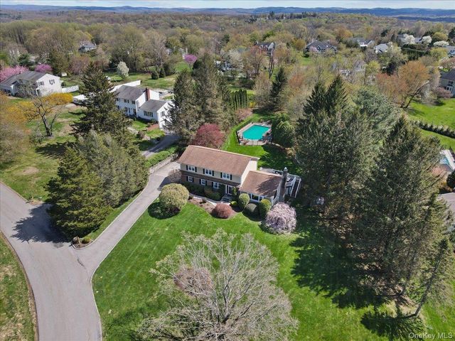 53 Raemont Road, Granite Springs, NY 10527