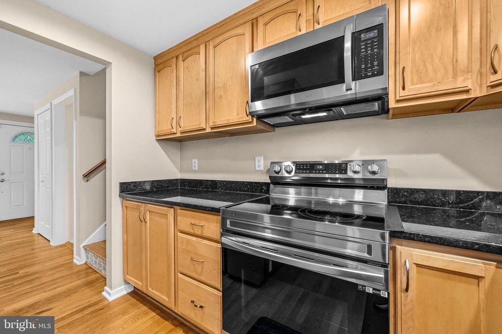 Image 18 of property listing at 9449 FAREWELL RD, Columbia, MD 21045