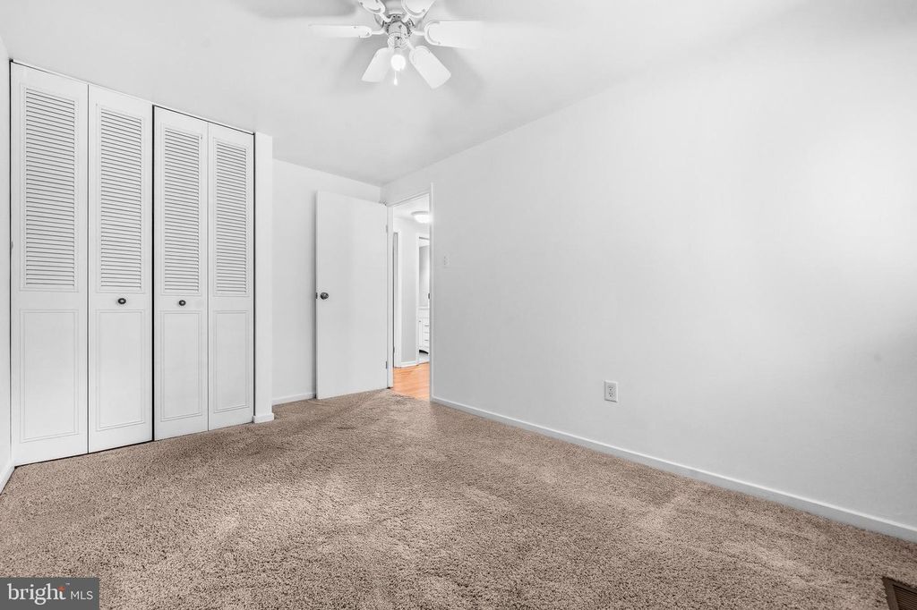 Image 21 of property listing at 9449 FAREWELL RD, Columbia, MD 21045