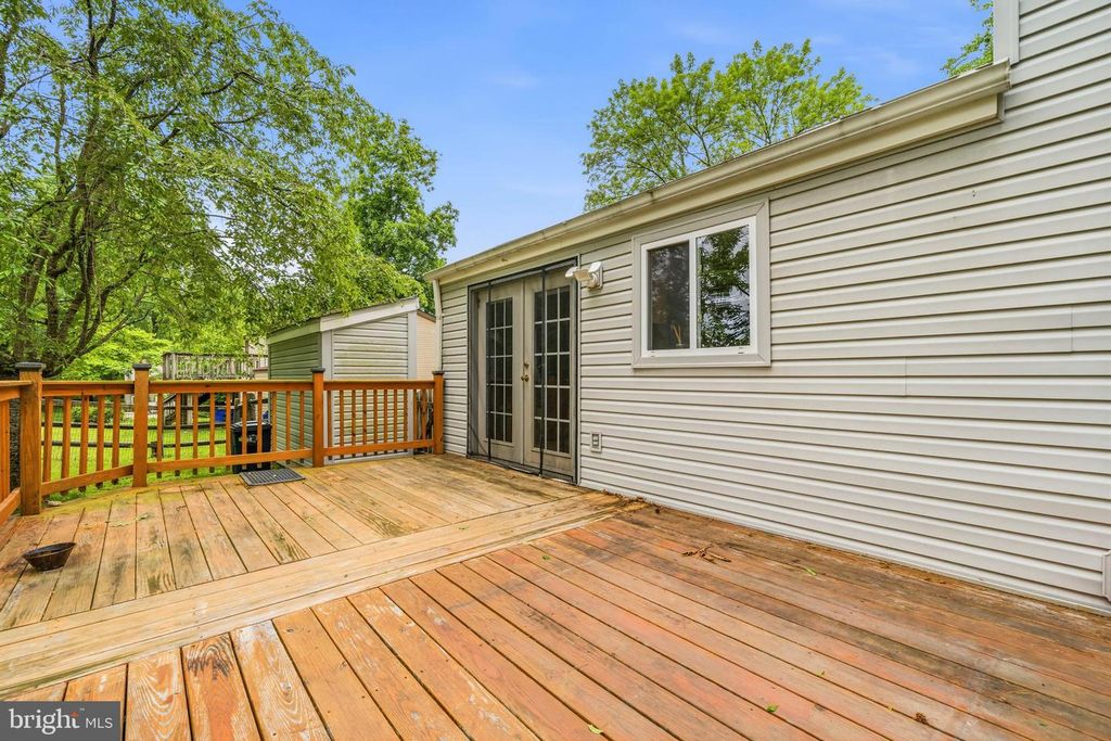 Image 40 of property listing at 9449 FAREWELL RD, Columbia, MD 21045