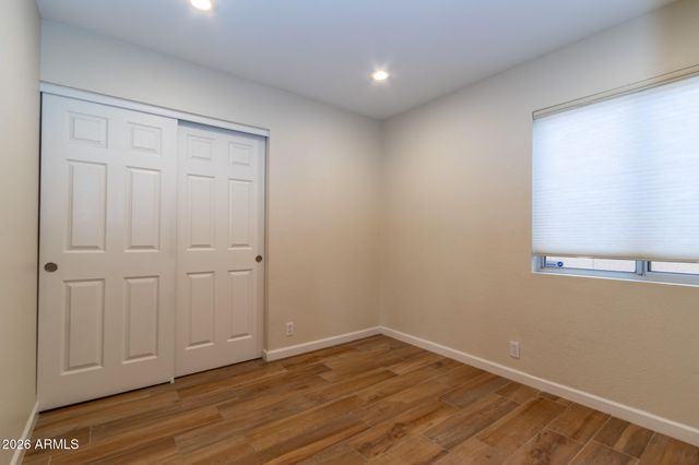 3226 E WAHALLA Lane, Phoenix, AZ 85050
