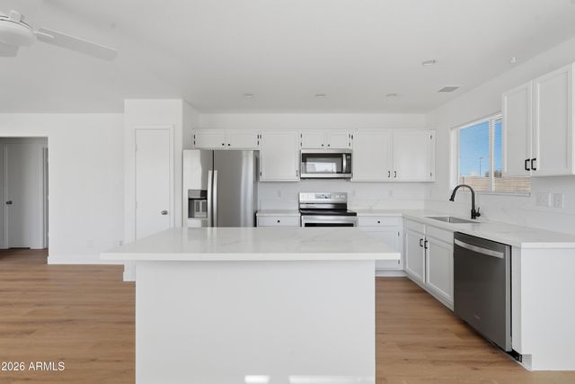 17403 N 28 Avenue, Phoenix, AZ 85053