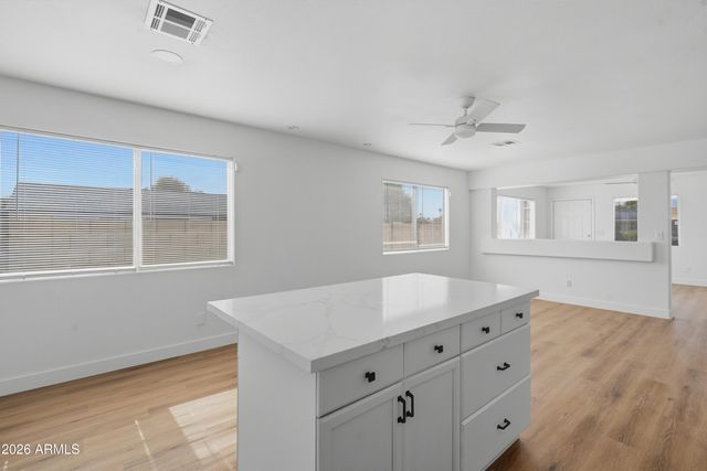17403 N 28 Avenue, Phoenix, AZ 85053
