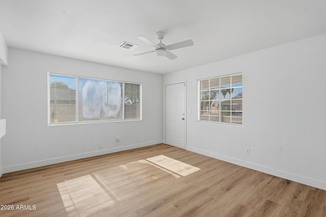 17403 N 28 Avenue, Phoenix, AZ 85053