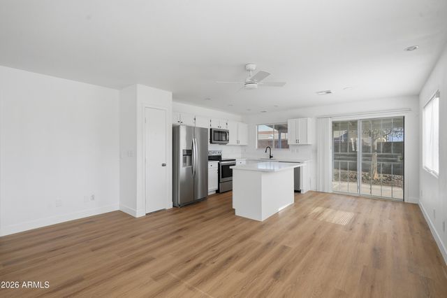 17403 N 28 Avenue, Phoenix, AZ 85053