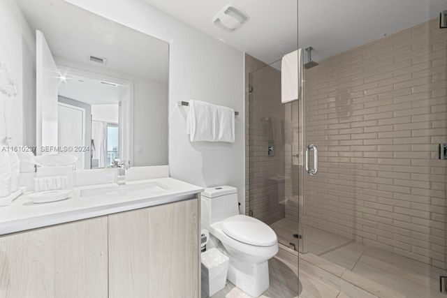 4010 S Ocean Drive R2409, Hollywood, FL 33019