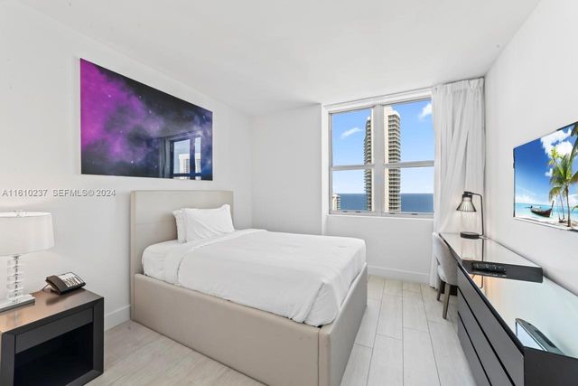 4010 S Ocean Drive R2409, Hollywood, FL 33019