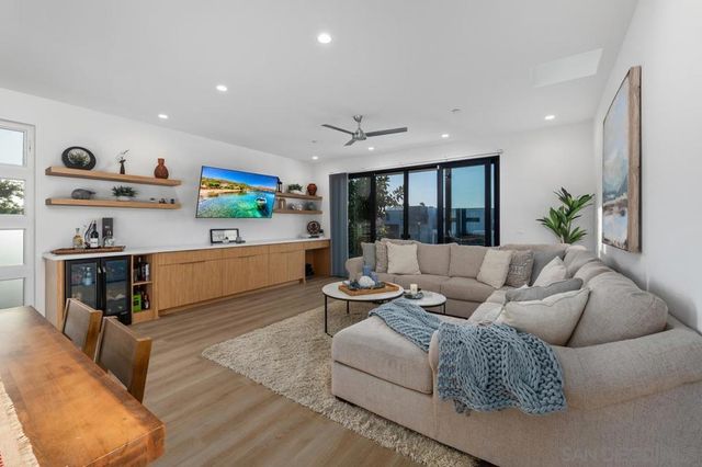 119 Date Ave, Imperial Beach, CA 91932