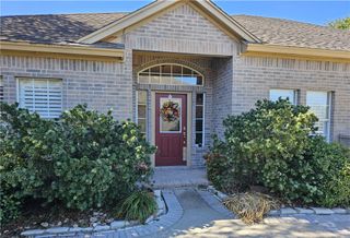 6230 Garden Court Ct, Corpus Christi, TX 78414