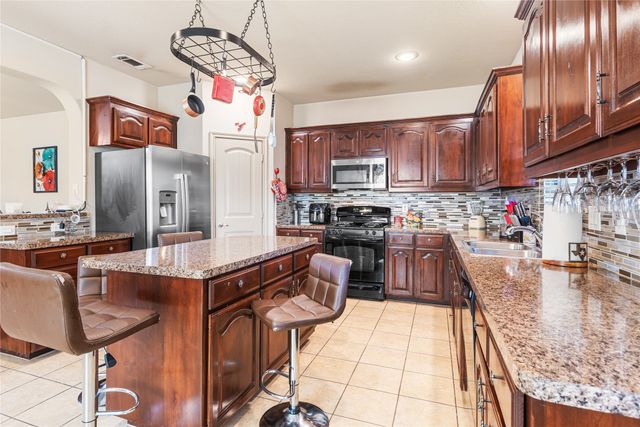 3109 Pecan Tree Drive, Denton, TX 76210