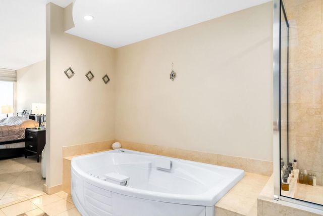 18911 Collins Avenue 506, Sunny Isles Beach, FL 33160