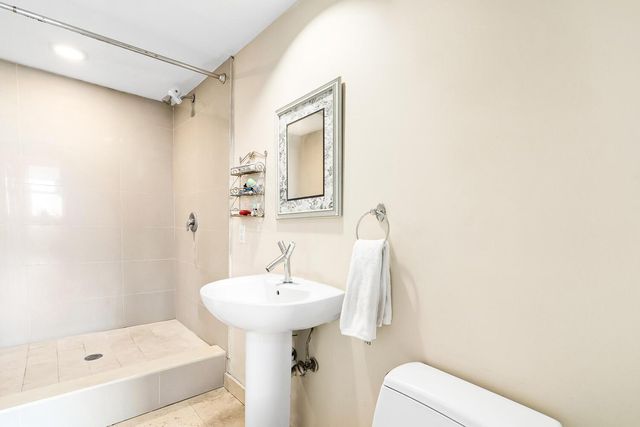 18911 Collins Avenue 506, Sunny Isles Beach, FL 33160