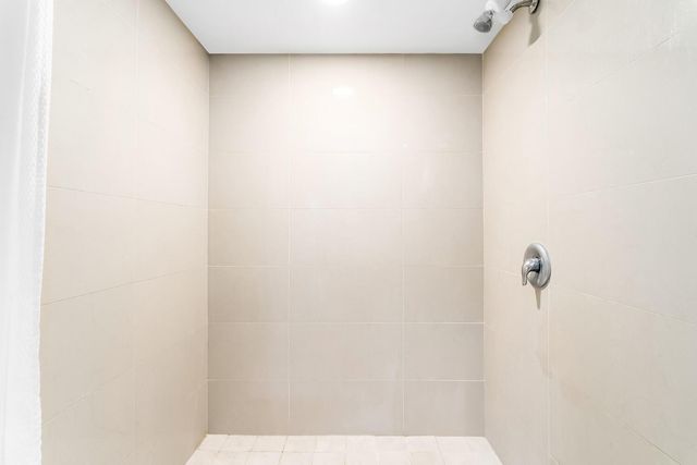 18911 Collins Avenue 506, Sunny Isles Beach, FL 33160