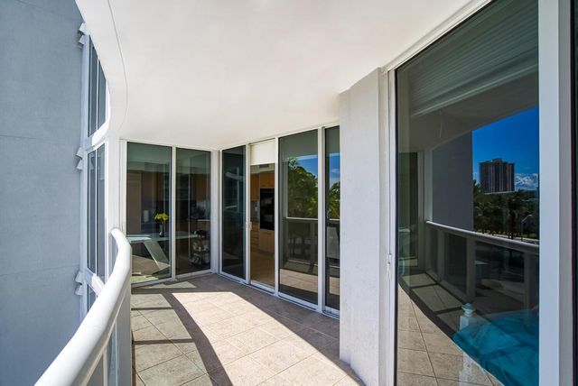 18911 Collins Avenue 506, Sunny Isles Beach, FL 33160