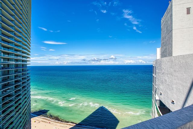18911 Collins Avenue 506, Sunny Isles Beach, FL 33160