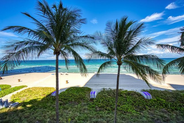 18911 Collins Avenue 506, Sunny Isles Beach, FL 33160