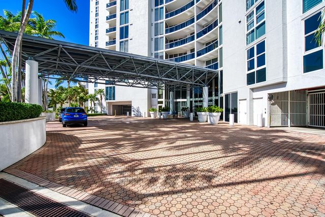 18911 Collins Avenue 506, Sunny Isles Beach, FL 33160