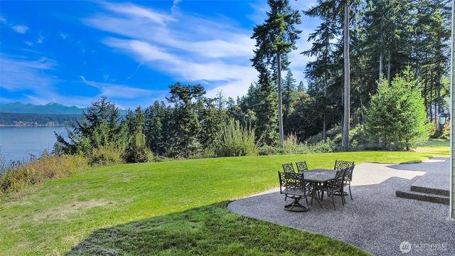 4075 Preserve Drive, Camano Island, WA 98282